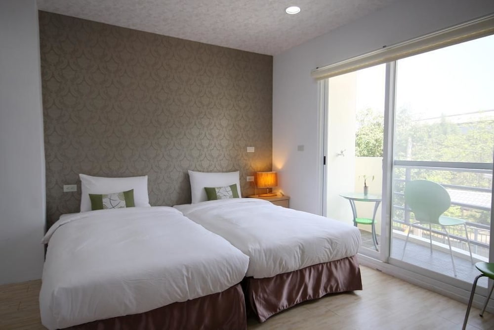Sun Moon Lake Yue Retreat