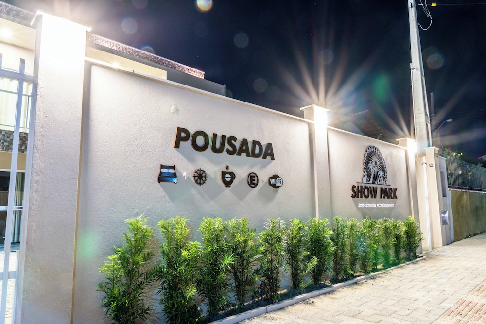 Pousada Show Park