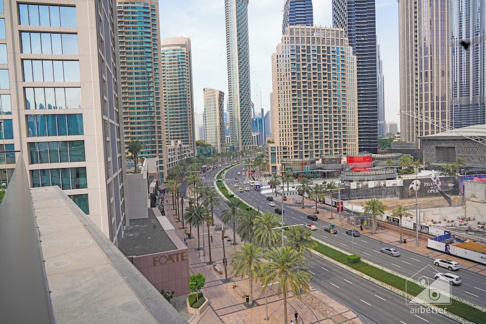 Burj Crown Luxurious 3bedroom Balcony