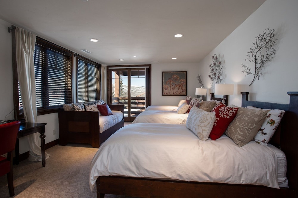 Stag Lodge at Deer Valley Resort - Seven Bedroom Residence with Spa #35 7 Condo