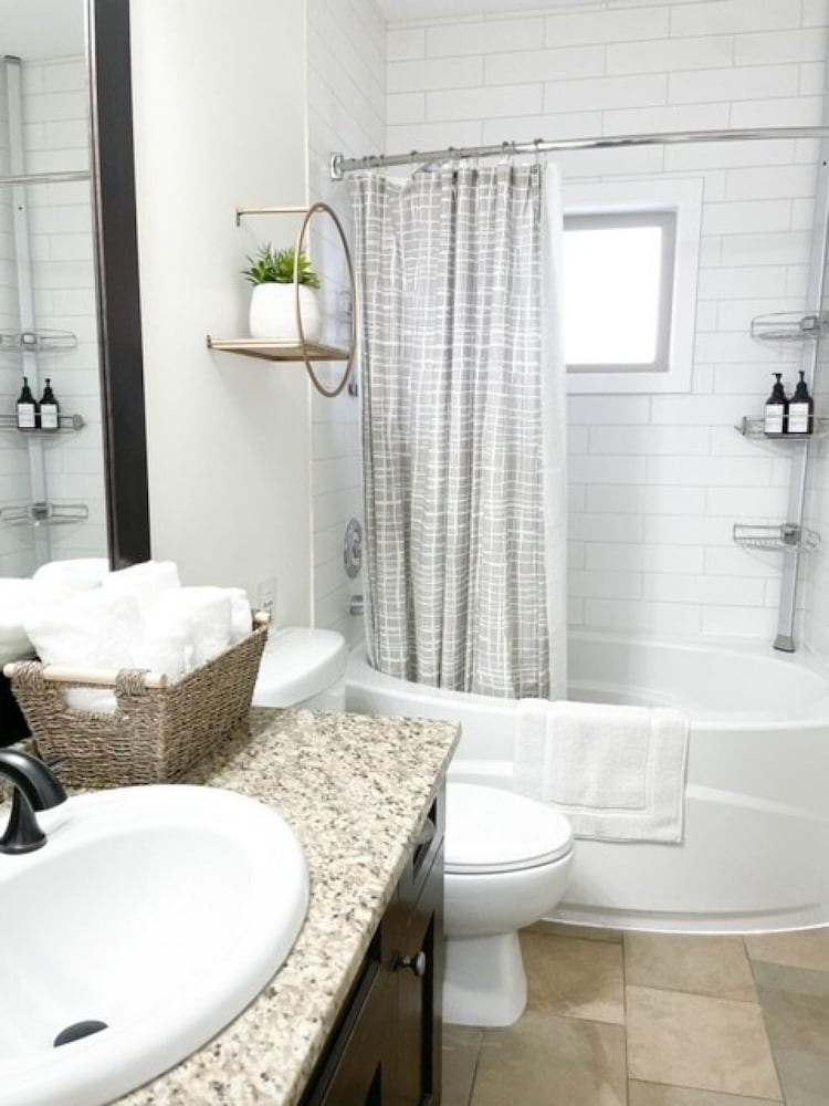 Beachfront Lakeview Condo at Barona