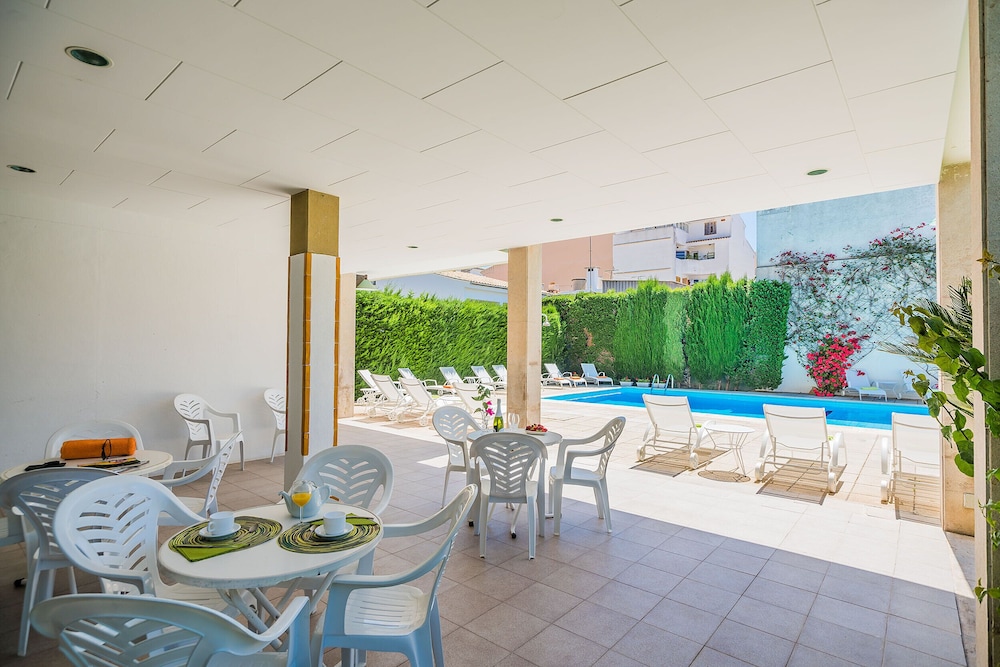 Apartamentos Bressol photo 3