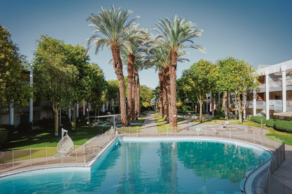 Royal Park Resort Apt 62 by Sea N' Rent
