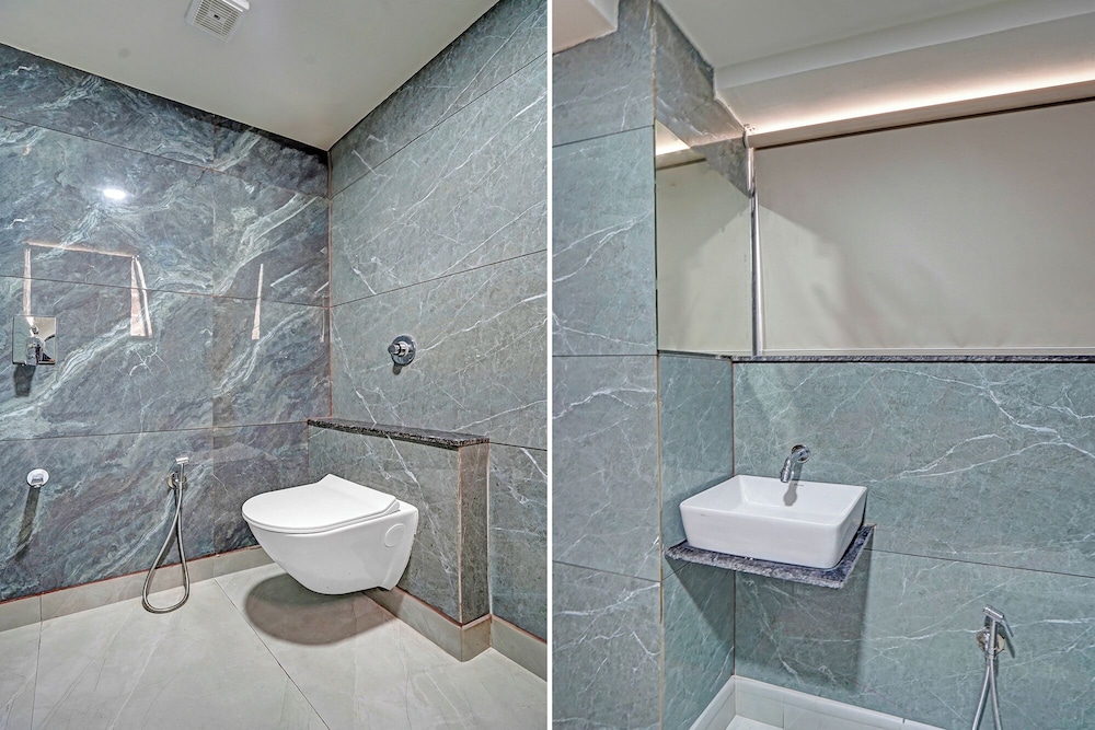 Fabhotel Raj Palace I