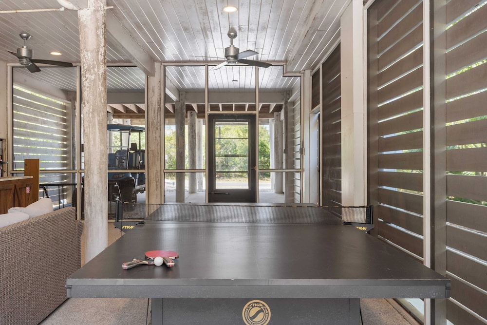 30A Beach House w/ Private Pool, Fire Pit, BBQ & Golf Cart to Rosemary Beach