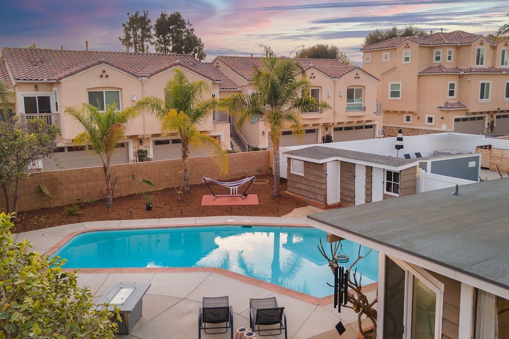 California Dreamin by Avantstay Private Pool Fire Pit Near the Beach