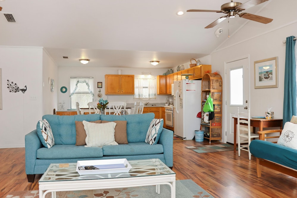 Blue Moon Cottage