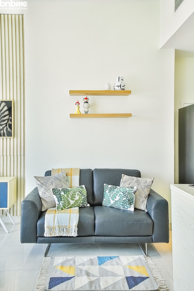 ST-AG Tower-2606 by bnbme homes