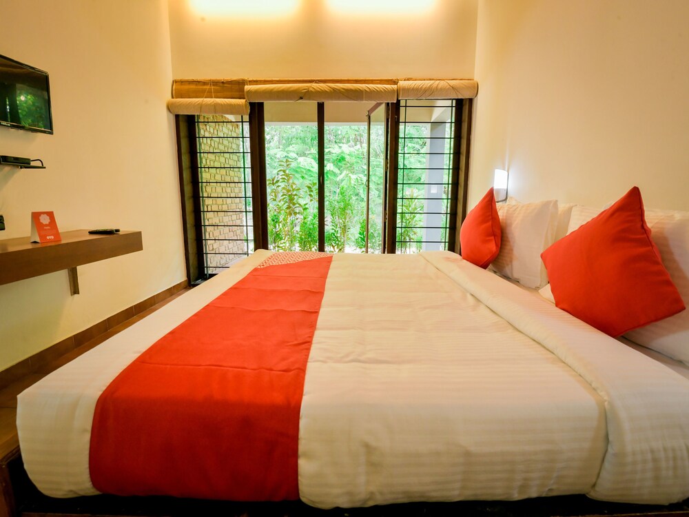 OYO 13315 Kottaram Beachway Resort