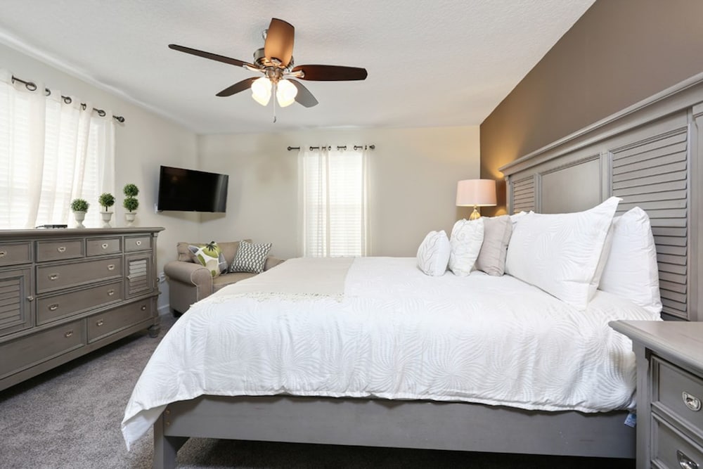 Adorable Vacation Single Home with Private Pool CG1592 - Image 3