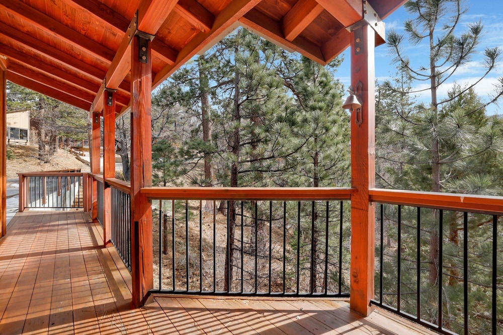 Menlo Slope View Chalet #2233