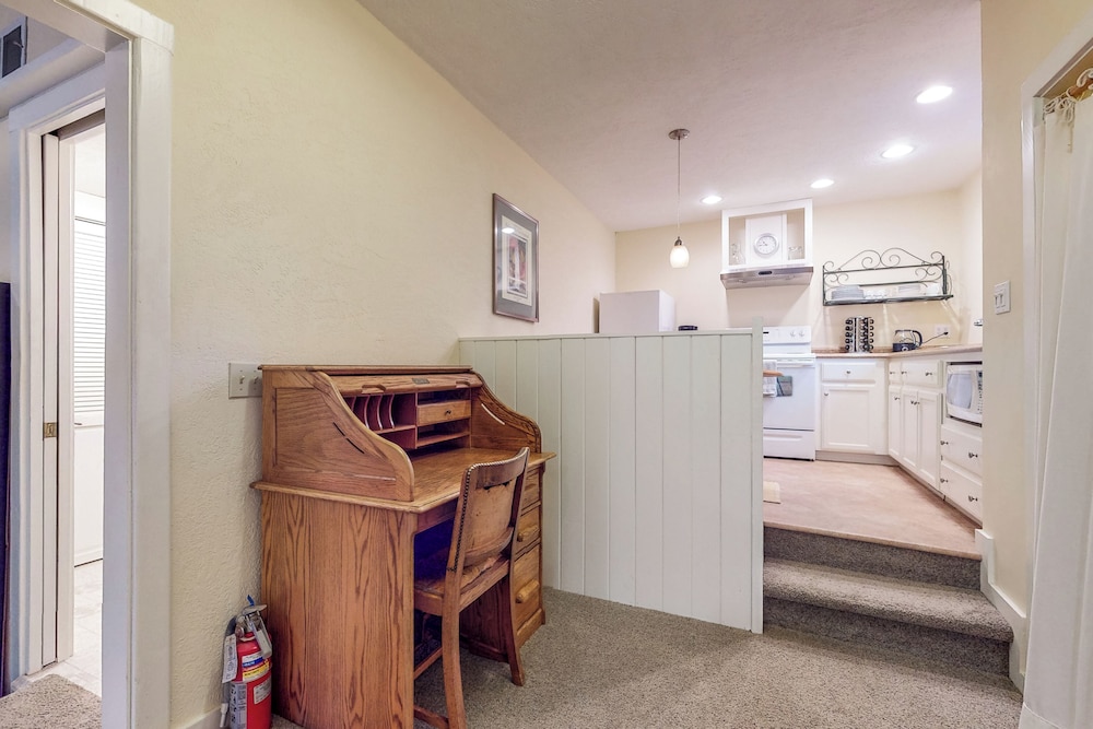 Forbestown Retreat: Easy Access to Clear Lake