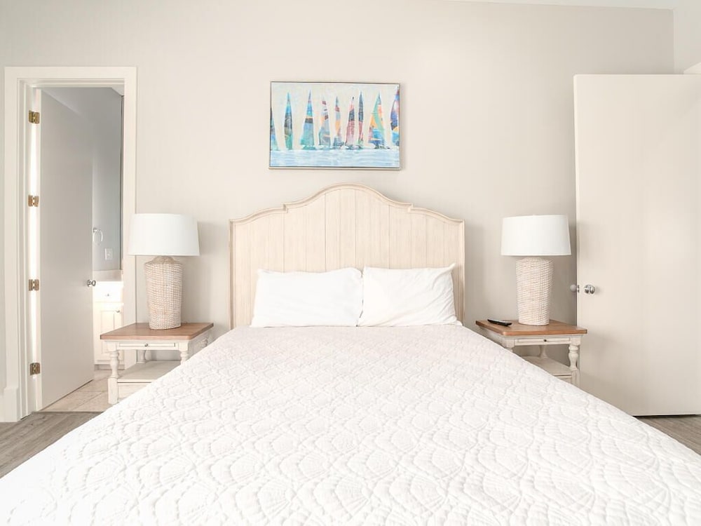 Escapades South Top view 4