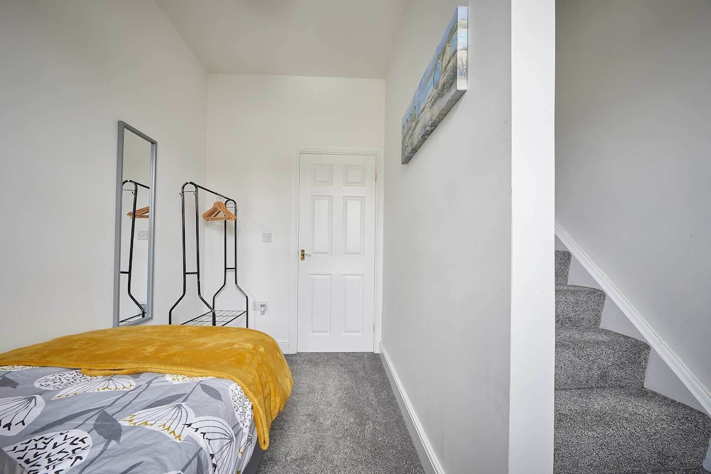Whitley Bay Vacations - Host Stay Skyview - Property Image 14