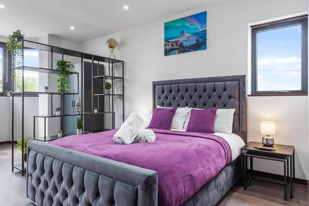 Luxury Flat Near Leicester Square Central London