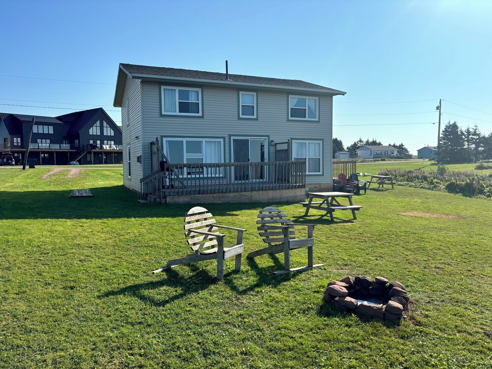 80 Oceanside Cottage