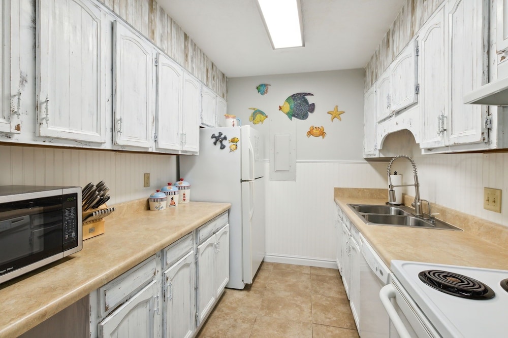 Fernandina Shores 6392 2 Bedroom Condo