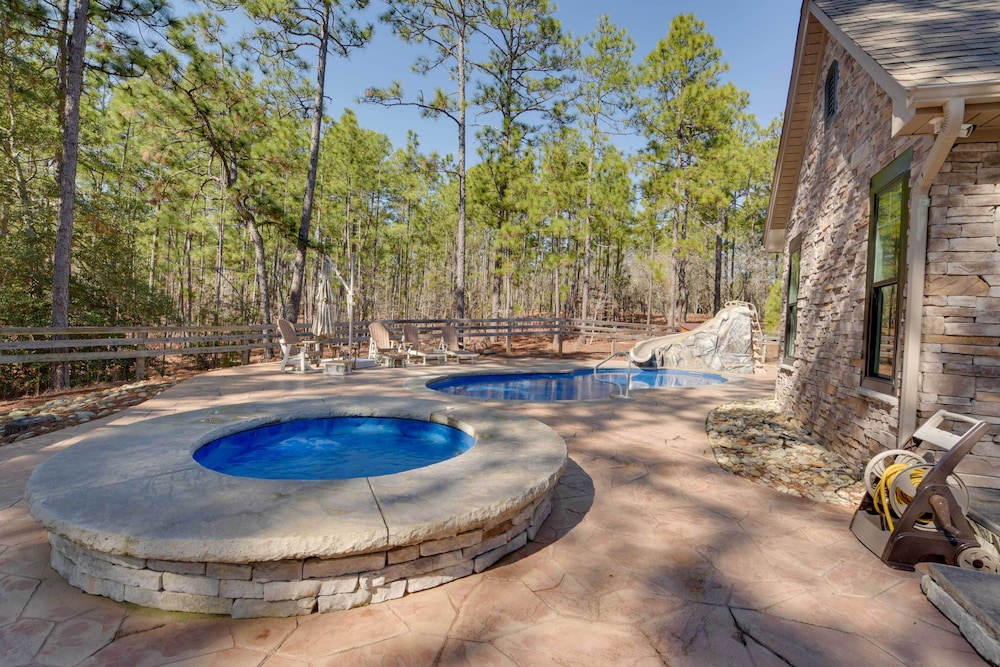 Fire Pit + Patio: Spacious Southern Pines Retreat