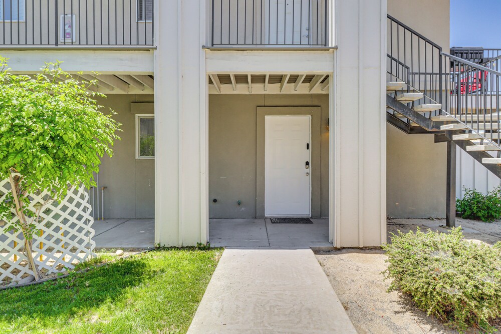Charming Condo w/ Patio, Near Downtown Reno! view 5