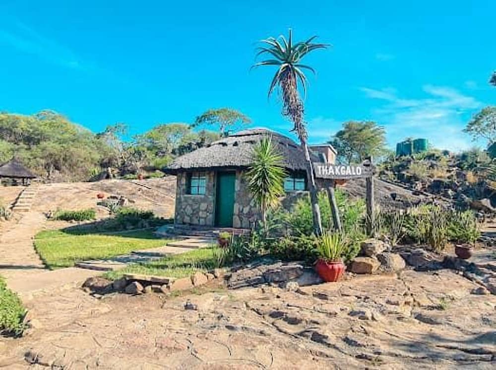 Thakgalo Honeymoon Suite - 2211