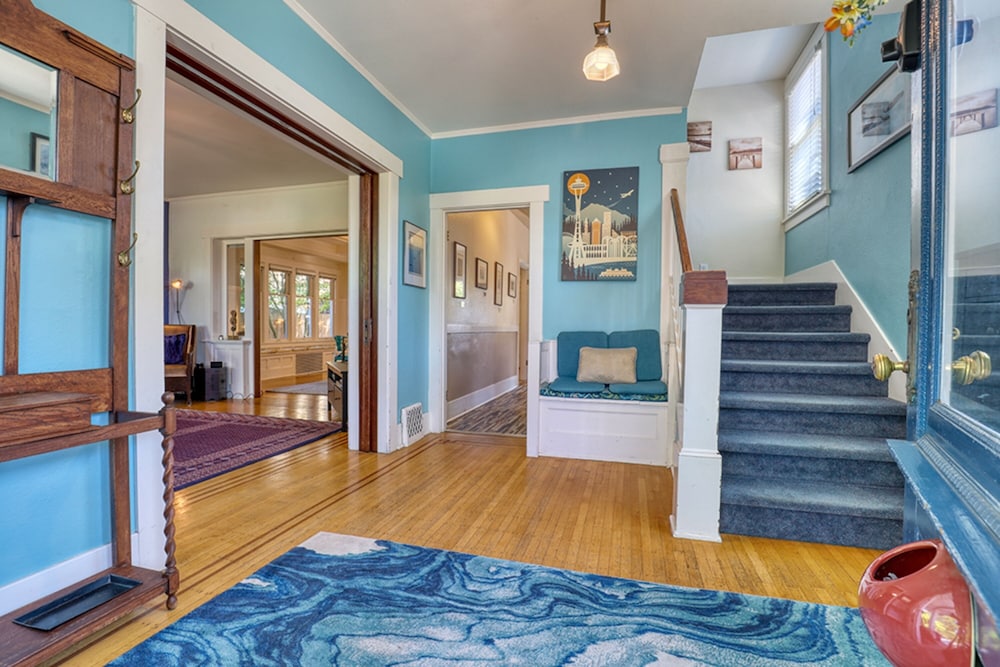 Walker’s Delight on Queen Anne