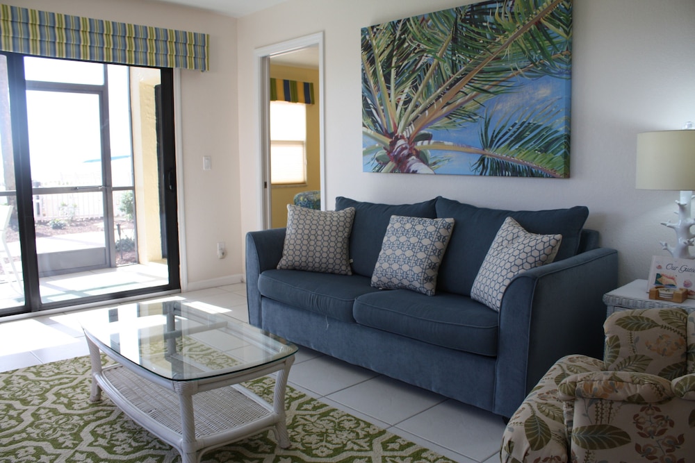 Ocean's Reach Condominiums view 4