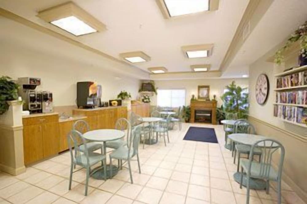 Wesley Inn - Property Image 11