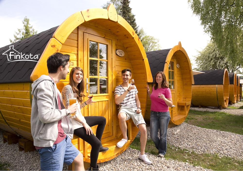 Schluga Spa Apartments & Mobile Homes