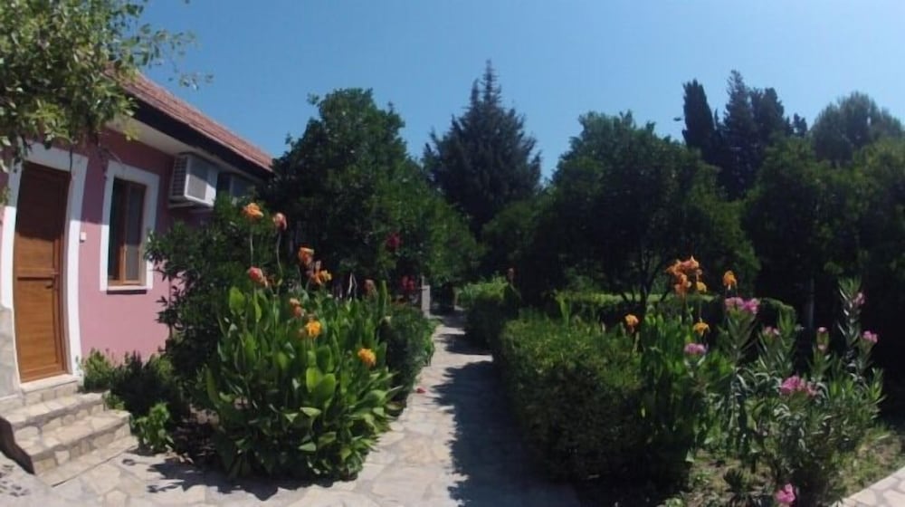 Lindos Pansiyon