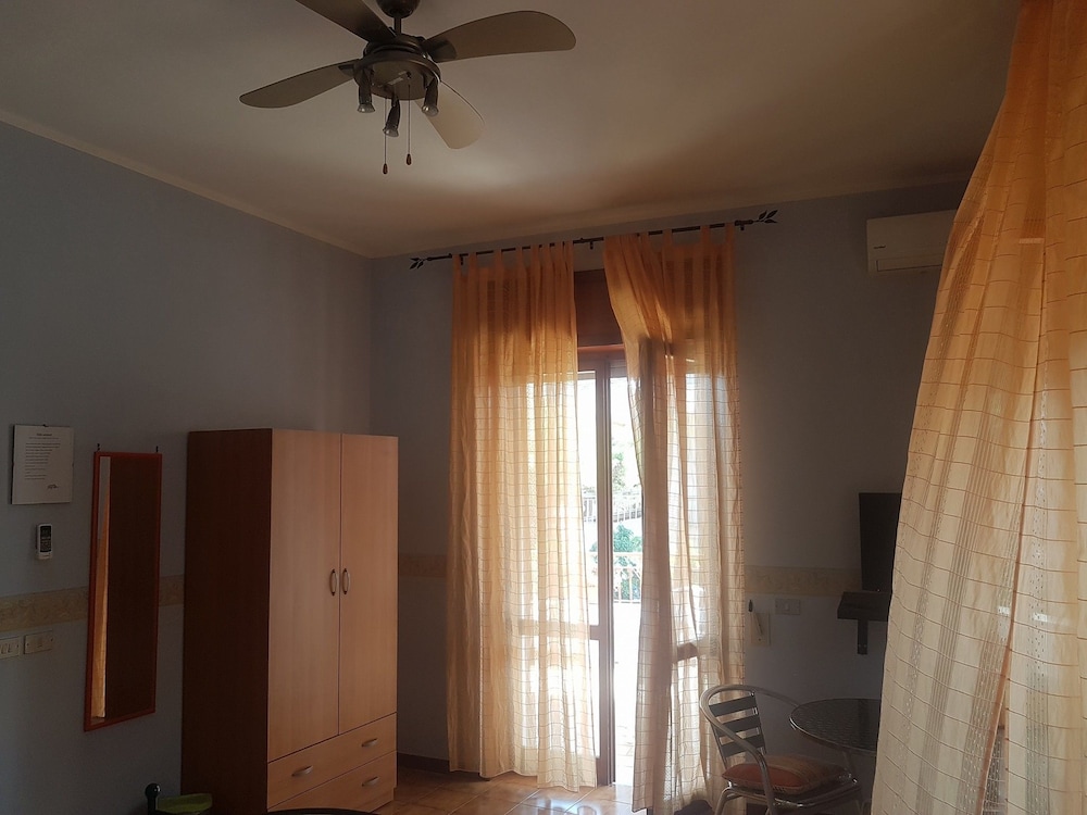B&B Leopardi