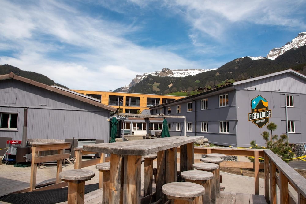 Eiger Lodge Easy