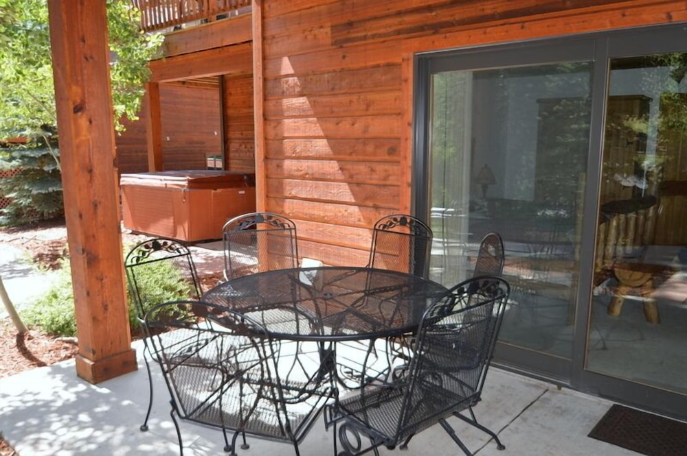 Estes Park Condos - Property Image 245