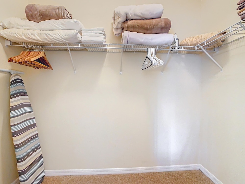 Elegant 5BR Home w Private Pool Spa Near Disney