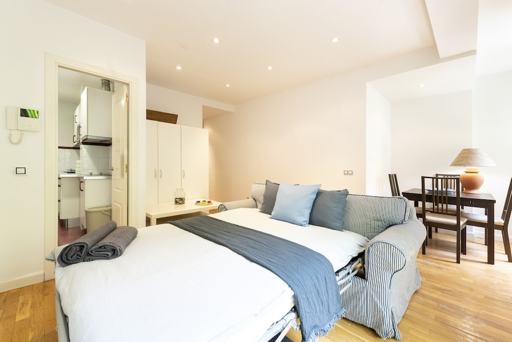 M Ore461 Piso de 1 Dormitorio y Balc n -alquiler