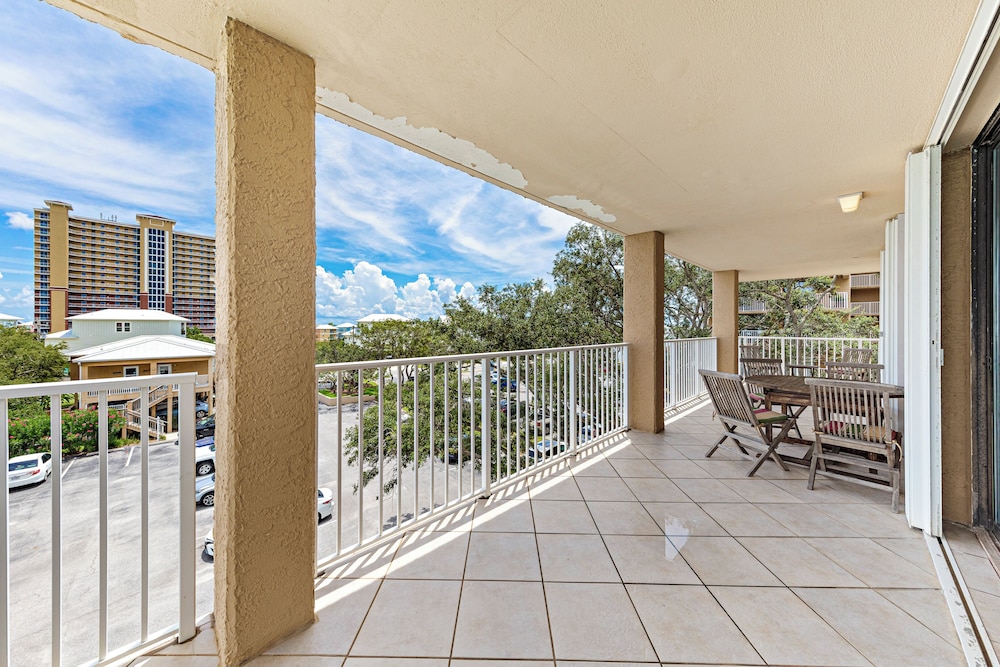 Compass Point Condos