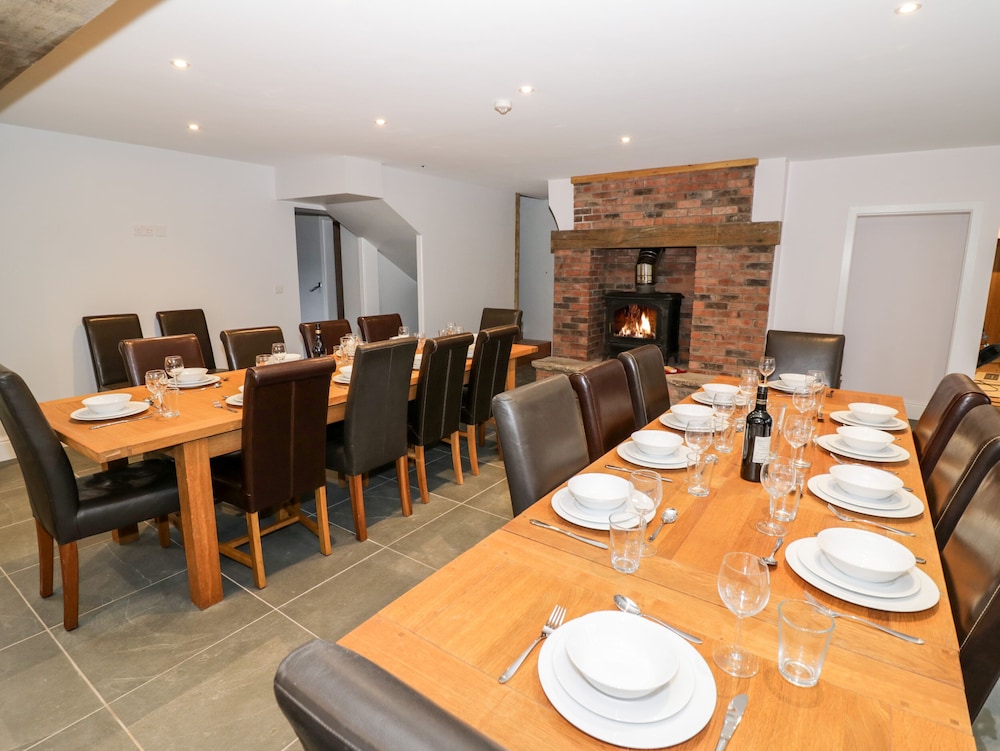 Lea Farm House