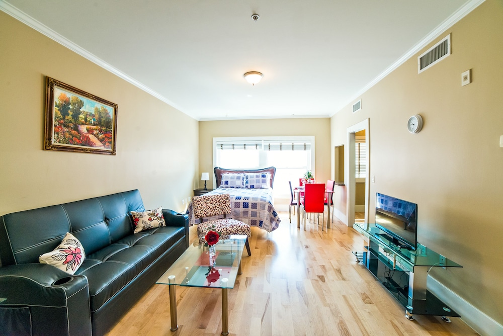 Ray W. Suites