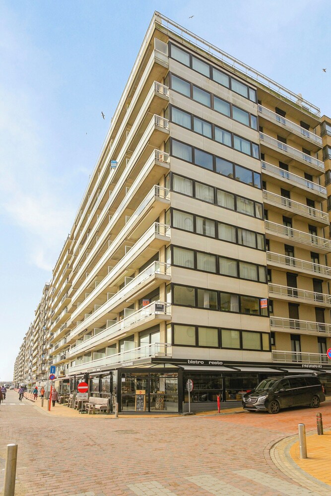 Apartment in Blankenberge Near Belgium Pier