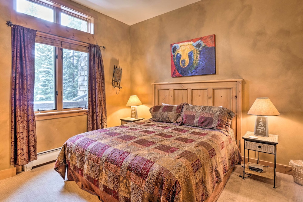 Ski-out Keystone Resort Condo w/ Private Balcony