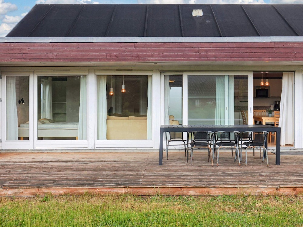 6 Person Holiday Home in Brovst-by Traum