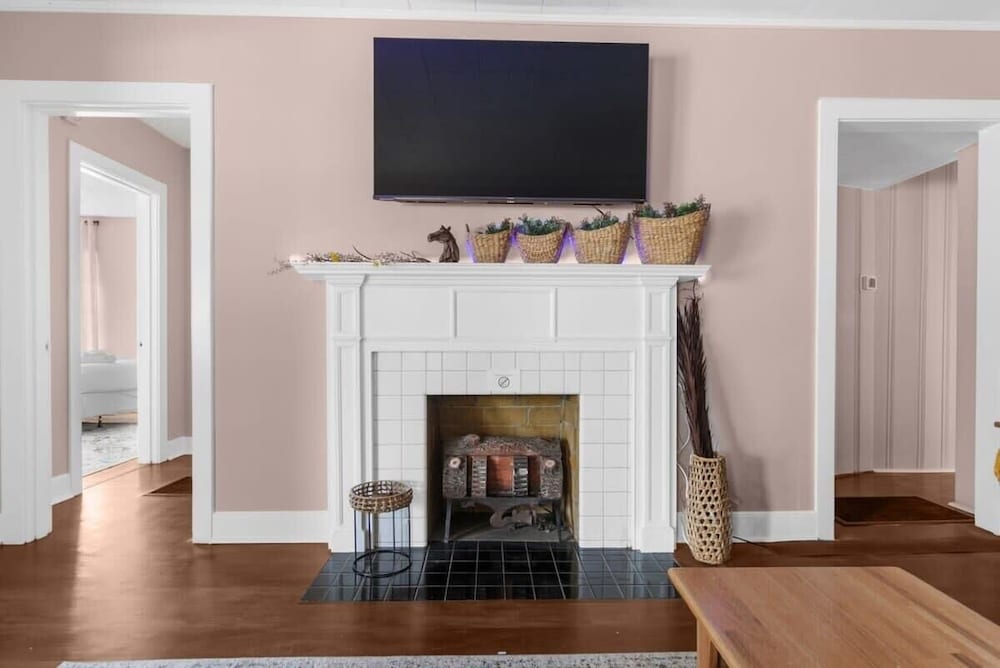 57th Blushing Bungalow