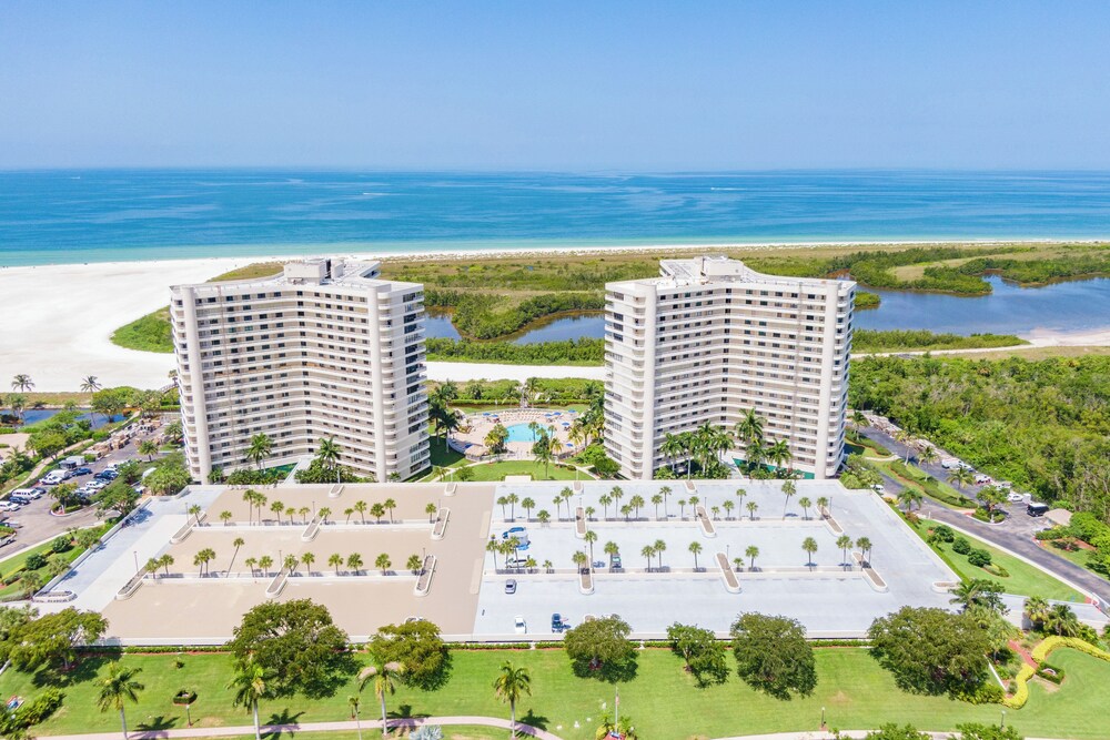 Direct Beach Access: Marco Island Resort Condo!