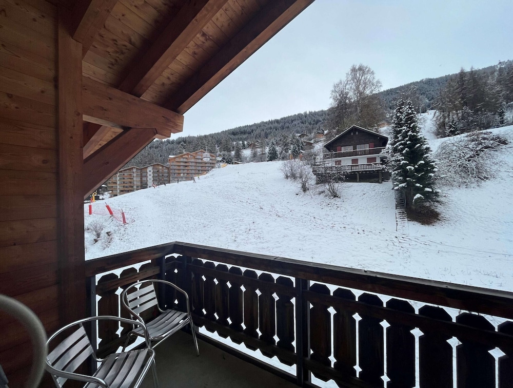 Awesome Apartment Near ski Slope