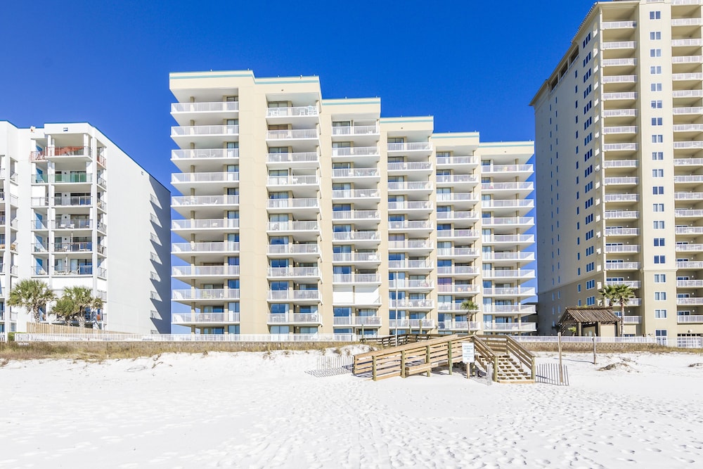 Romar Place Condos