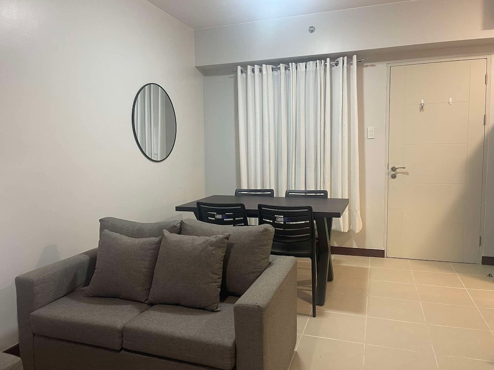 Verdon Parc Davao City by darpm