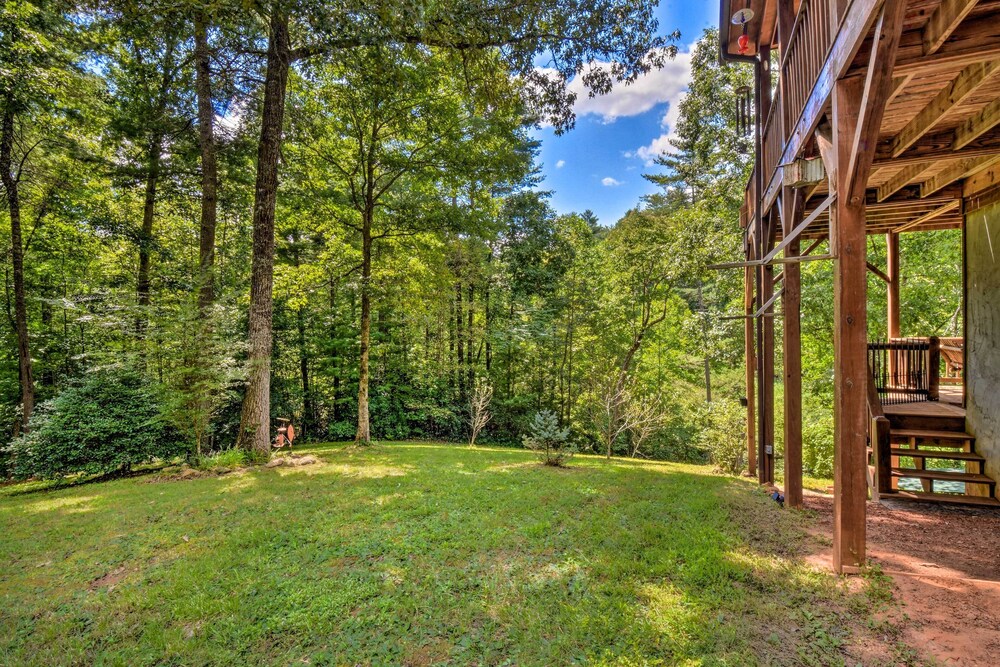 Idyllic Murphy Hideaway w/ Multi-level Deck! view 4