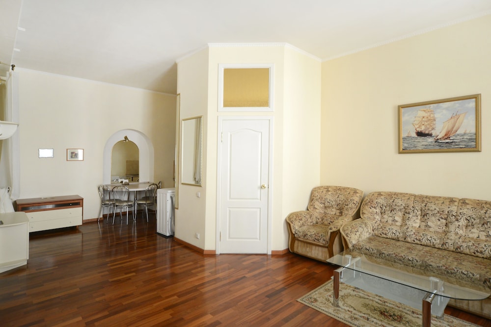 Kiev Accommodation Hotel Service