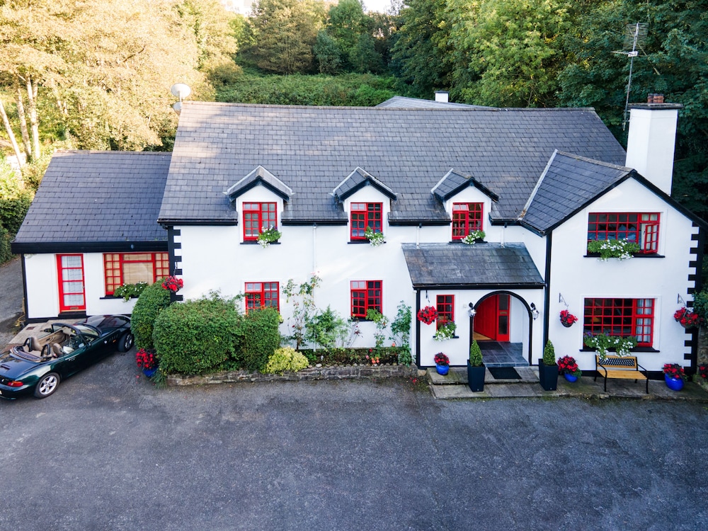 Woodside Lodge