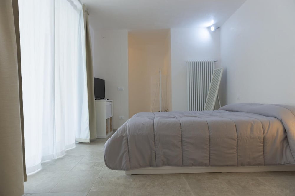 Villa Near Cisternino With Pool and Orchard
