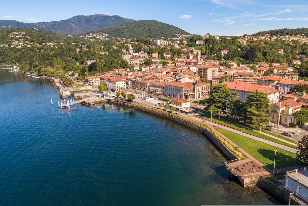 Pandora Lake View Stresa photo 2